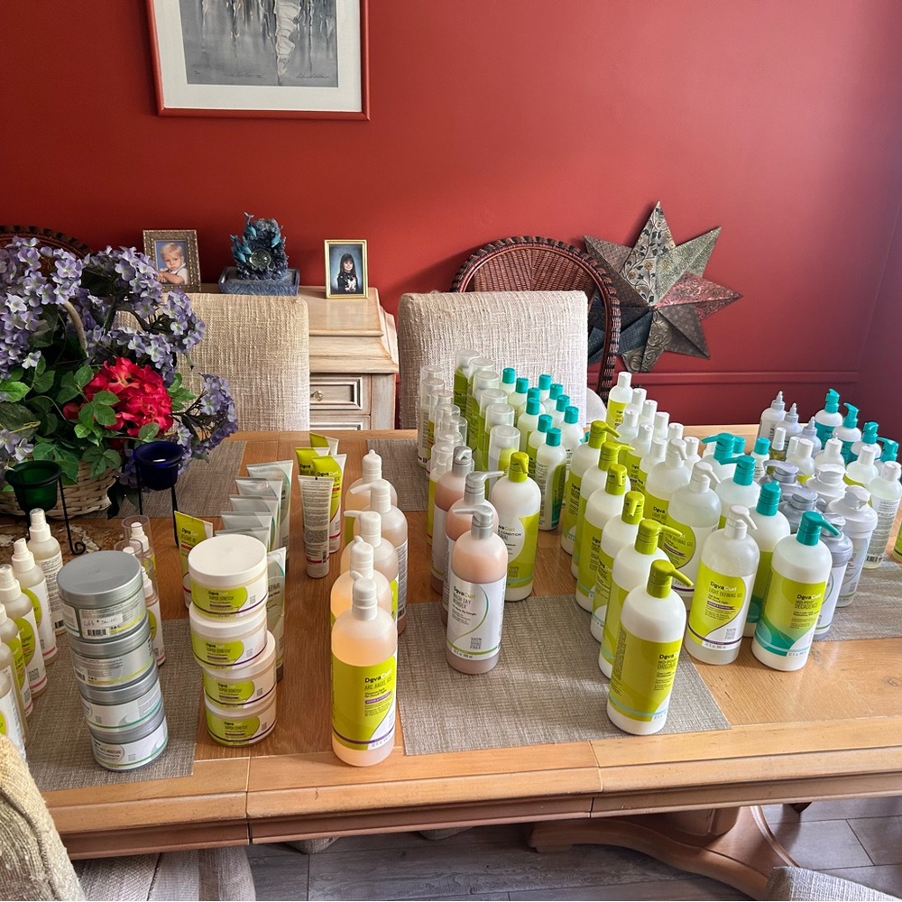 Selling brand new unopened Deva Curl product line, inventory list in photos!